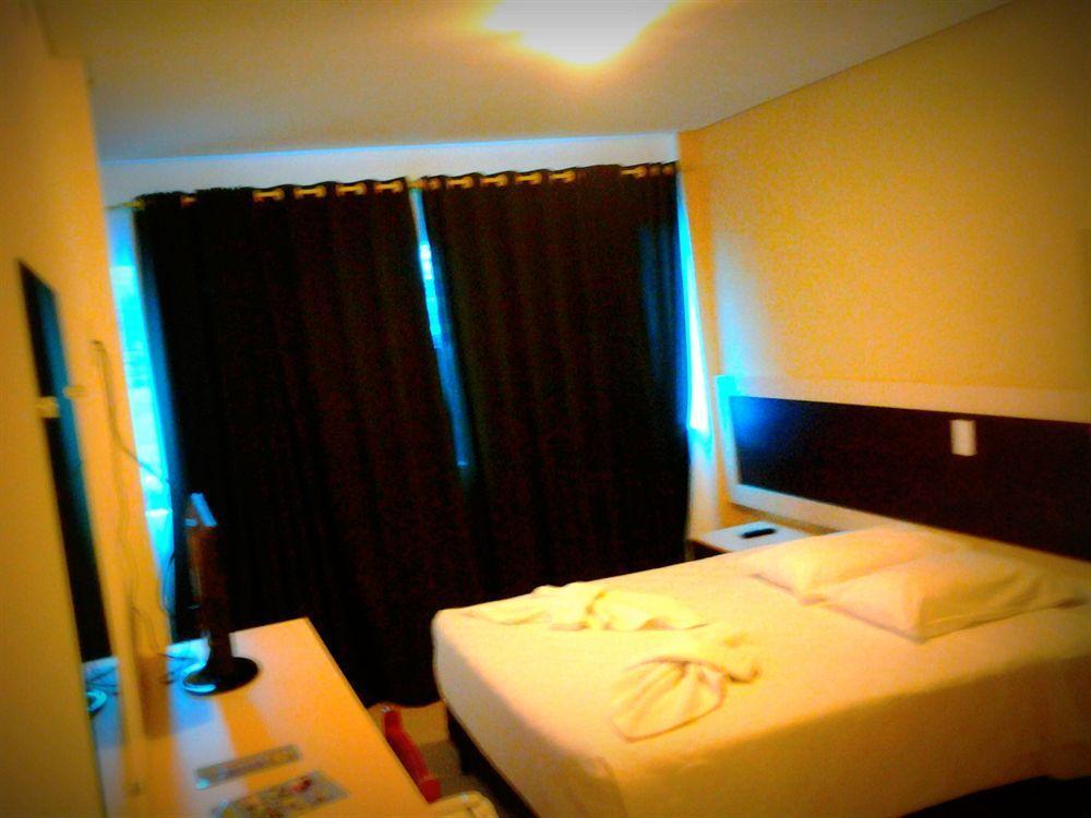 Hotel Cascata Das Pedras Foz do Iguacu Exterior photo